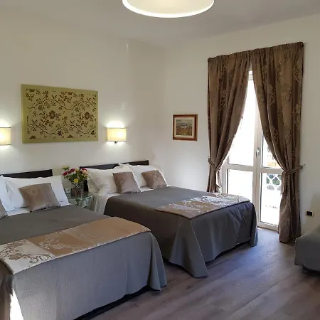 L'insolita Reggia *