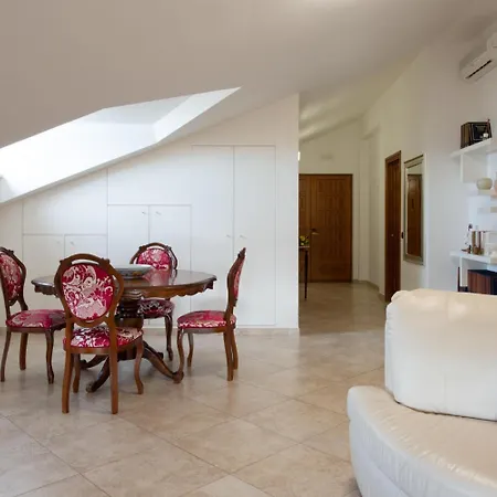 別荘 L'insolita Reggia カゼルタ