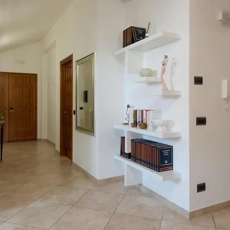 Casa vacanze L'insolita Reggia Caserta